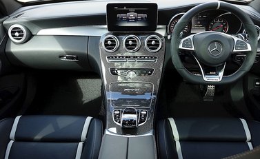 Mercedes-Benz C Class C63 S Estate 11