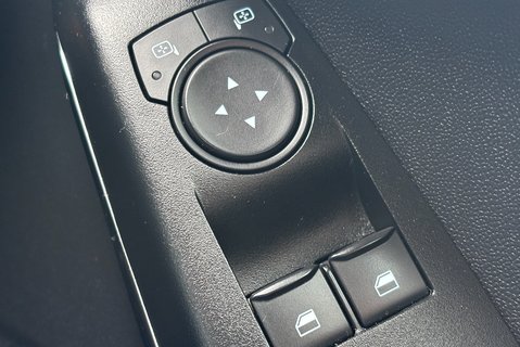 Ford Fiesta Sport 125 ps Mhev 34