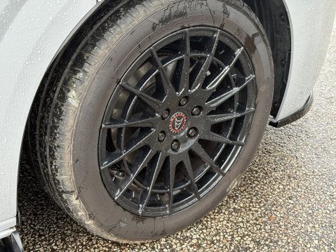 Volkswagen Transporter T7 Rebellion 9