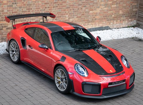 Porsche 911 (991) GT2 RS 8