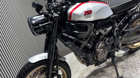 Yamaha XSR700 700 XTRIBUTE 2020 ONLY 5K AKRAPOVIC EXHAUST MODERN RETRO A2 27