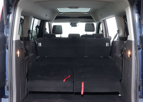 Ford Tourneo Connect 1.5 Tourneo Connect Grand Titanium TDCi Auto 5dr 49