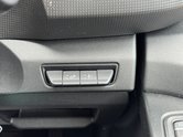 Renault Trafic SWB L1H1 [SOLD MM] Low Roof Business Plus SL28 Air Con Sensors EURO 6 26