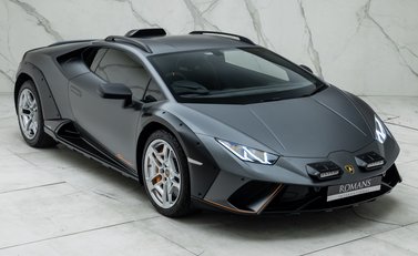 Lamborghini Huracan STERRATO 11