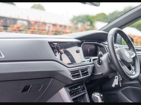 Volkswagen Polo 1.0 Polo R-Line TSI Semi-Auto 5dr 28
