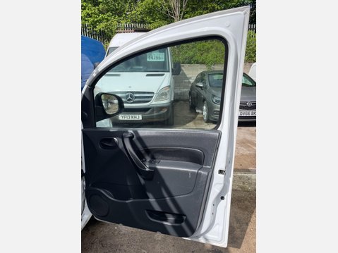 Mercedes-Benz Citan 1.5 109 CDI Panel Van 5dr Diesel Manual L2 Euro 5 (90 ps) 22