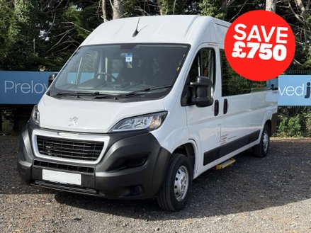 Peugeot Boxer 2.2 L3H2 15-seat Non-D1 3500kg minibus w/ AC & parking sensors. ULEZ Euro 6