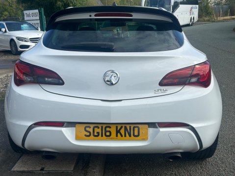 Vauxhall Astra GTC 1.6i Turbo Limited Edition Euro 6 (s/s) 3dr 9
