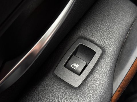 BMW 3 Series 1.6 316i SE Auto Euro 6 (s/s) 4dr 60