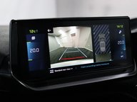 Peugeot 2008 GT PREMIUM 37