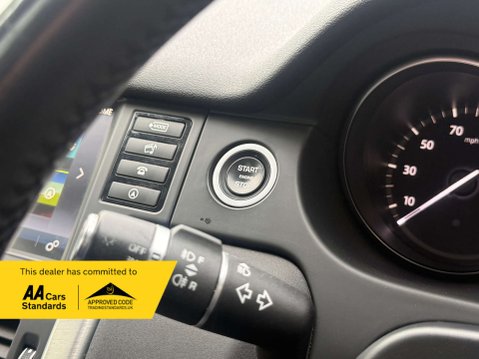 Land Rover Discovery Sport 2.0 Discovery Sport Black HSE TD4 Auto 4WD 5dr 43