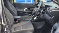 Toyota Yaris 1.5 VVT-h Design Hatchback 5dr Petrol Hybrid E-CVT Euro 6 (s/s) (116 ps) 18