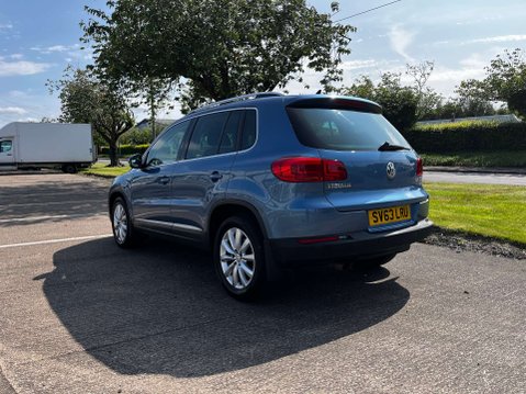 Volkswagen Tiguan 2.0 Tiguan Match TDI BlueMotion Technology 4Motion 4WD 5dr 3