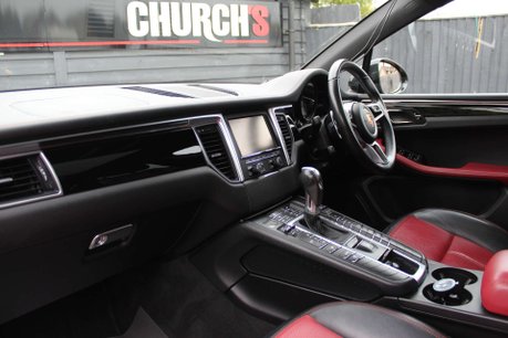Porsche Macan 3.0 Macan S D Semi-Auto 4WD 5dr 15