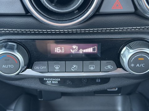 Nissan Juke 1.0 DiG-T 114 N-Connecta 5dr DCT 26