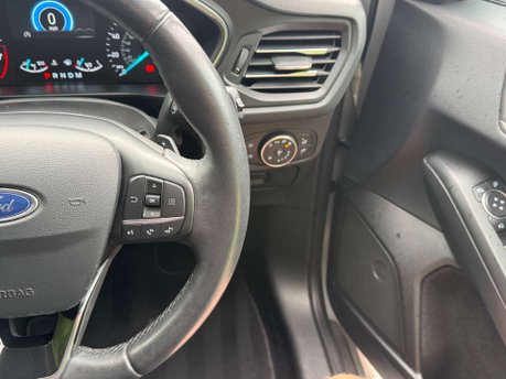 Ford Focus 1.0 Focus Titanium Auto 5dr 26