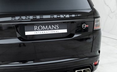 Land Rover Range Rover Sport 5.0 SVR Carbon Edition 25