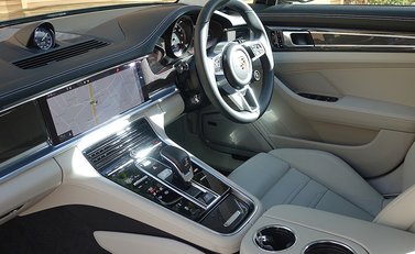 Porsche Panamera Turbo S E-Hybrid 19