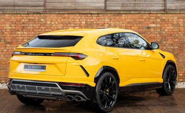 Lamborghini Urus 7