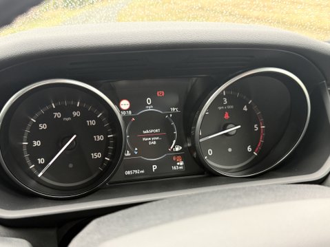 Land Rover Discovery TD6 HSE 42