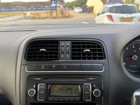 Volkswagen Polo 1.2 S Euro 5 5dr (A/C) 11