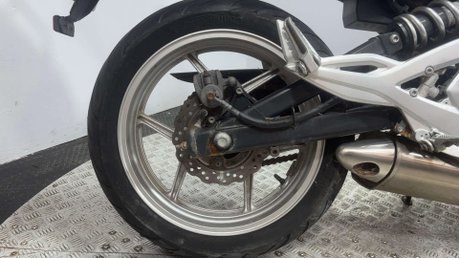 Kawasaki Er ER6 2007 ONLY 12K PROJECT BIKE SPARES OR REPAIR 650CC A2 7