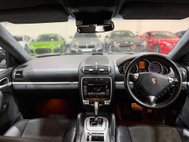 Porsche Cayenne 4.8 GTS SUV 5dr Petrol Tiptronic S AWD (332 g/km, 405 bhp) 2