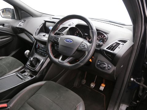 Ford Kuga 1.5 TDCi ST-Line Euro 6 (s/s) 5dr 21