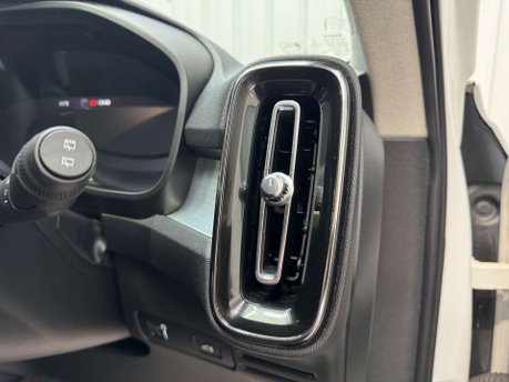 Volvo XC40 2.0 XC40 Momentum D3 5dr 78