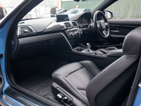 BMW M4 3.0 M4 Semi-Auto 2dr 9