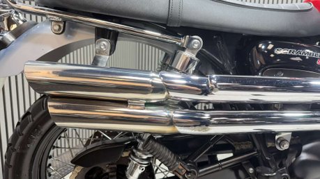 Triumph Scrambler 2014 ONLY 11K EXCELLENT CONDITION LONG MOT WARRANTY 28