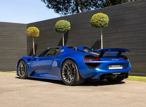 Porsche 918 Spyder 4