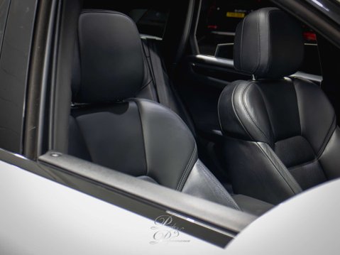 Porsche Macan 3.0 Macan S D Semi-Auto 4WD 5dr 17