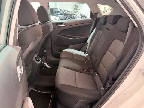 Hyundai TUCSON 1.6 GDi SE Nav Euro 6 (s/s) 5dr 17