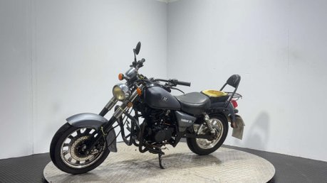 Motorini Bomber 2017 7K 1 OWNER CRUISER BIKE SPARES OR REPAIR 125CC PROJECT 6