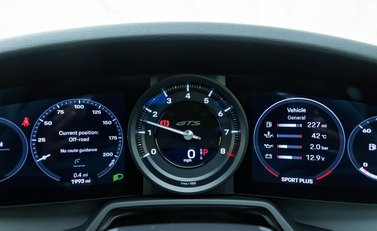 Porsche 911 Carrera GTS (992) 15