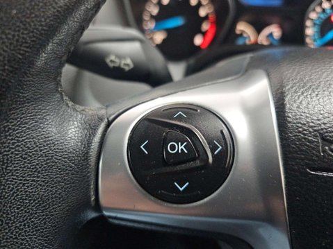 Ford Focus 1.6 Focus Zetec 105 5dr 52