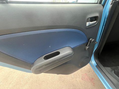 Vauxhall Agila 1.0 ecoFLEX 12V Club Euro 5 5dr 17