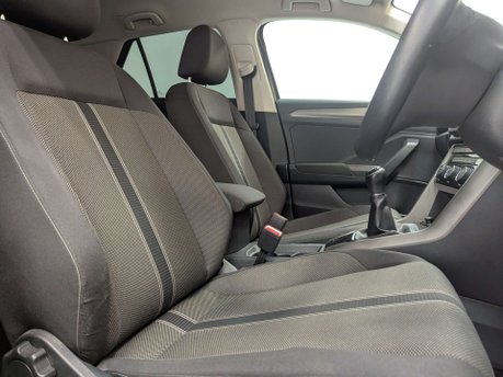 Volkswagen T-Roc 1.0 T-Roc SE TSi 5dr 34