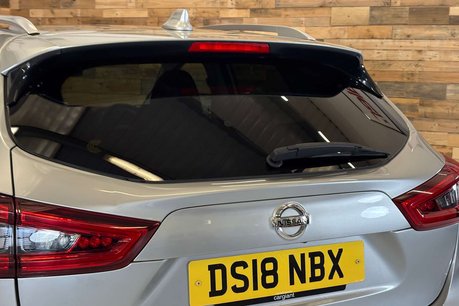 Nissan Qashqai 1.2 DIG-T N-Connecta SUV 5dr Petrol Manual Euro 6 (s/s) (115 ps) 82