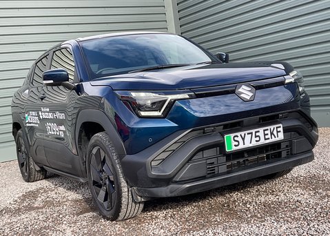 Suzuki e Vitara MOTION 9