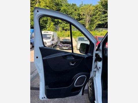 Vauxhall Vivaro 1.6 CDTi 2900 Sportive Panel Van 5dr Diesel Manual L2 H1 Euro 6 (120 ps) 36