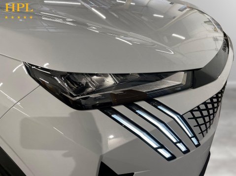 Peugeot 3008 73kWh Allure SUV 5dr Electric Auto (210 ps) 9