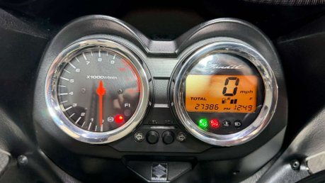 Suzuki Bandit 1250 GSF 2007 ONLY 27K STUNNING EXAMPLE LONG MOT 1250CC 41