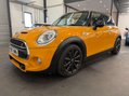Mini Hatch 2.0 Cooper SD Auto 3dr 2