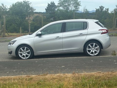Peugeot 308 2.0 308 Allure HDi Blue S/S Auto 5dr 7