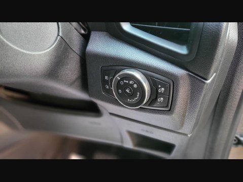 Ford Ecosport TITANIUM 20