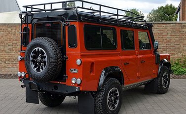 Land Rover 110 Adventure 2