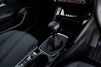 Peugeot 208 PURETECH ALLURE PREMIUM PLUS S/S 32