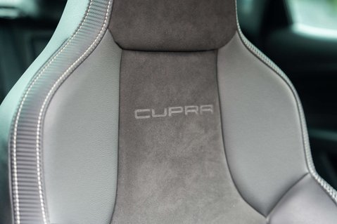 SEAT Leon 2.0 Leon Cupra Luxury 290 TSi Semi-Auto 5dr 5